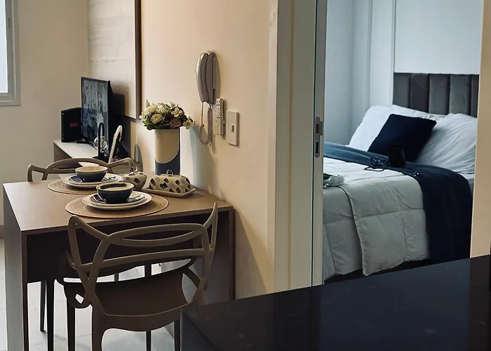 Elegante Apartamento Com Opcao De Estacionamento No Bras